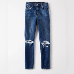 AMERICAN EAGLE 🦅 MOM JEANS